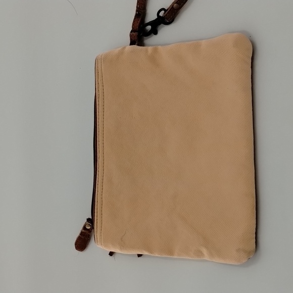 Myra Bag peach and brown large wristlet canvas/leather printed inside 9"x 7" - Picture 11 of 13